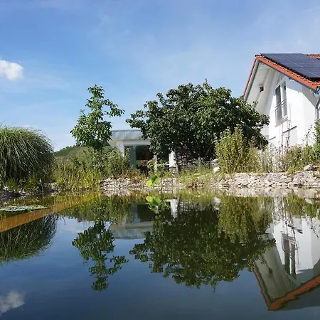 The View Semesterbostad